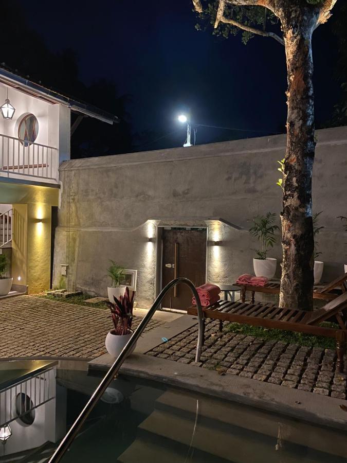 The Baron'S Villa By The Malabar Escapes Kochi Exterior photo