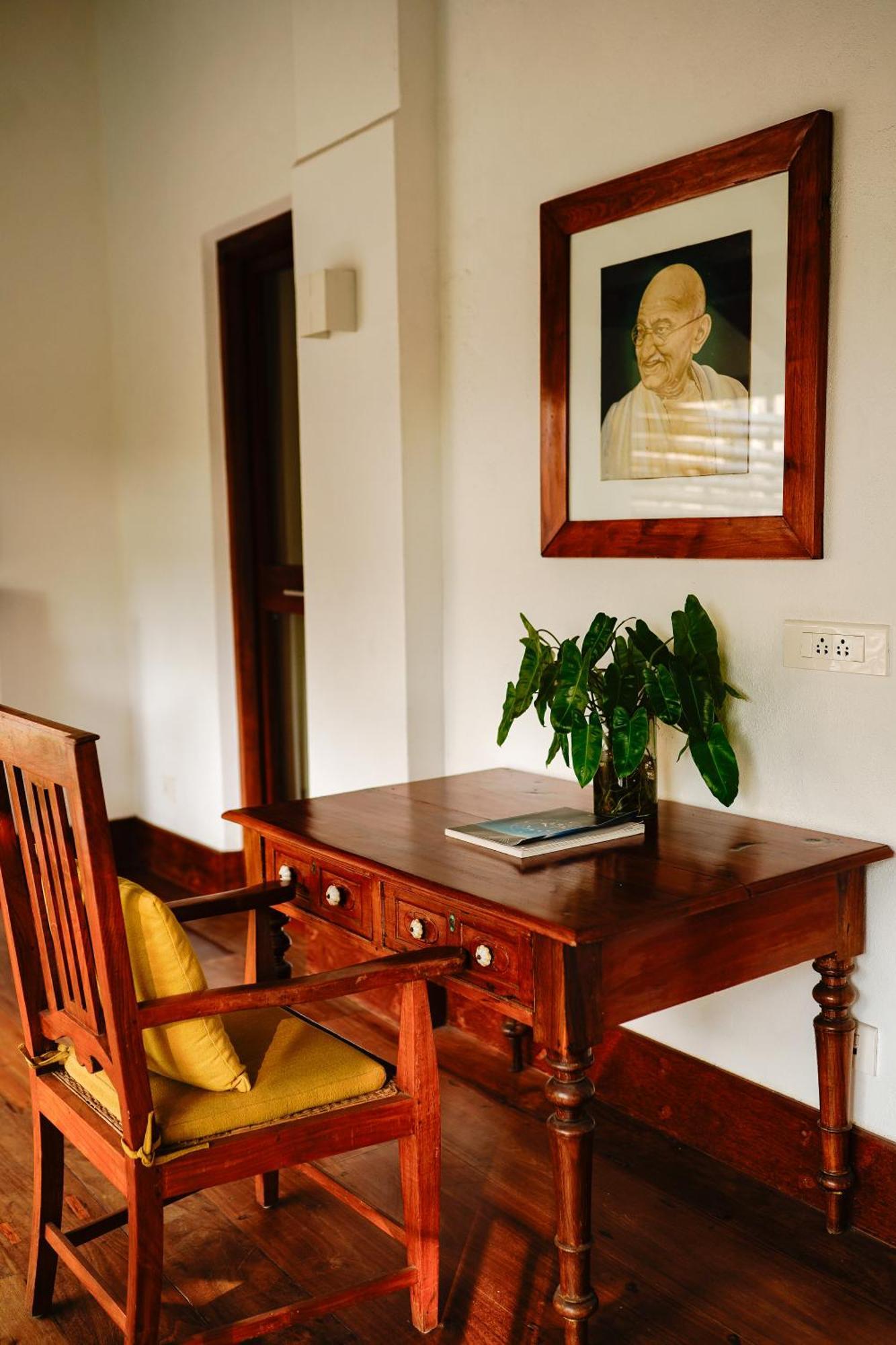 The Baron'S Villa By The Malabar Escapes Kochi Exterior photo